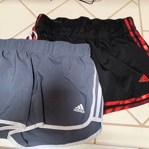 Women’s Adidas 2!pairs of shorts size M
